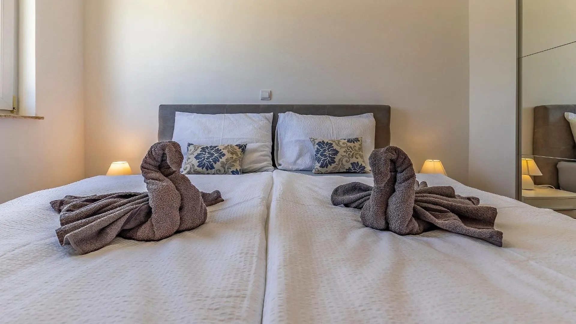 Apartments Rok Pula