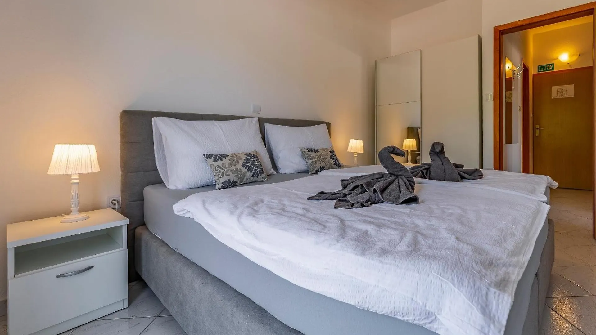 Apartments Rok Pula