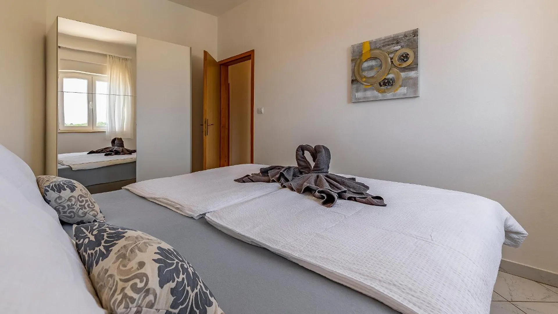 Apartments Rok Pula
